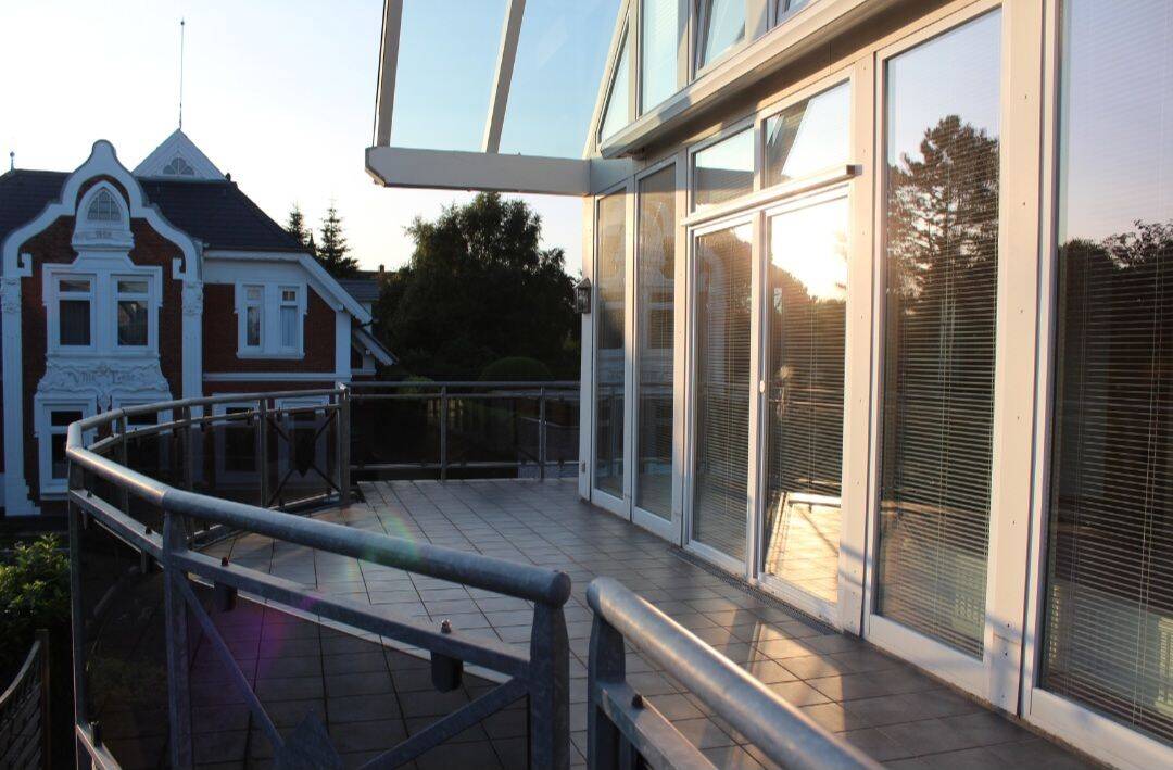 Großzügige 4 Zimmer Maisonnette Wohnung