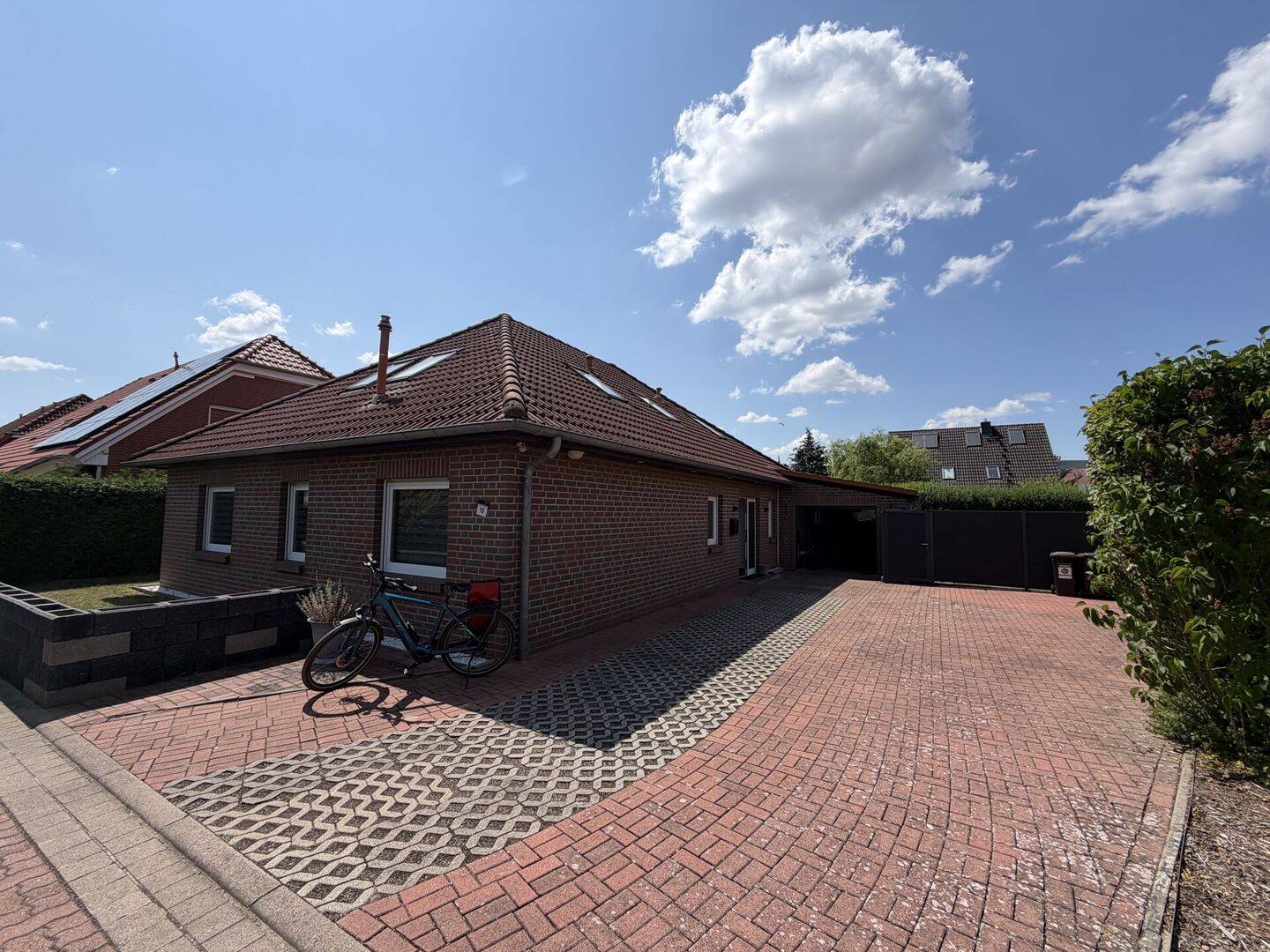 Ihr neues IMMOBILIEN QUARTIER: Neuwertiger & stilvoller Bungalow! Ein Zuhause zum Ankommen, 31515 Wunstorf