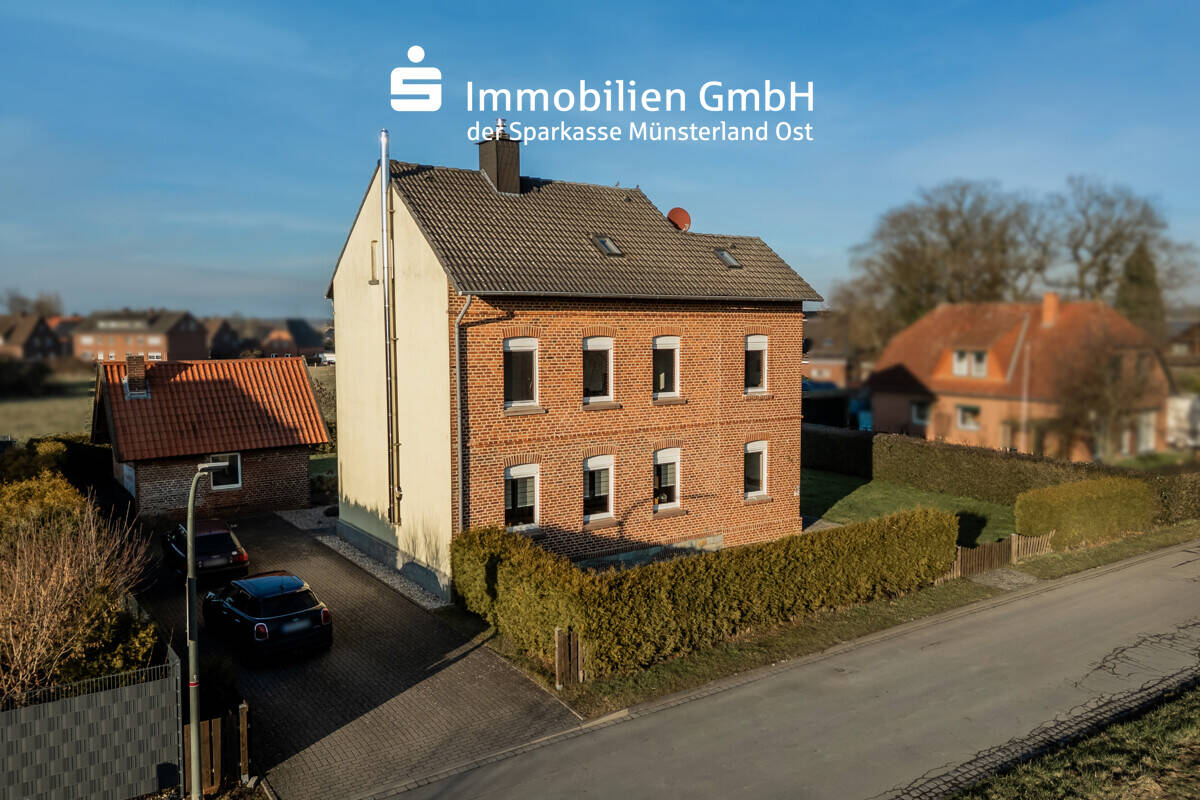 Renoviert und gepflegt! Zweifamilienhaus in ruhiger Lage!, 59227 Ahlen