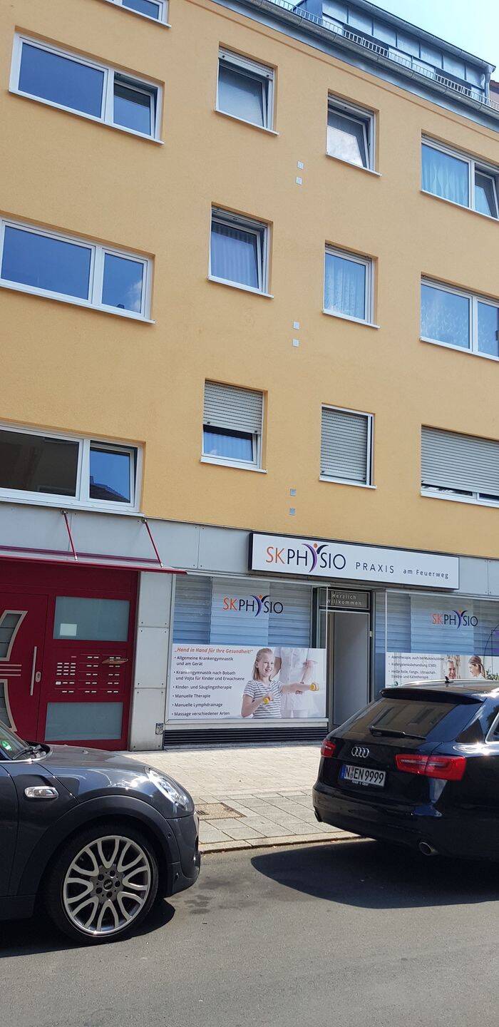 Mehrfamilienhaus mit Gewerbe Fläche, 90443 Nürnberg