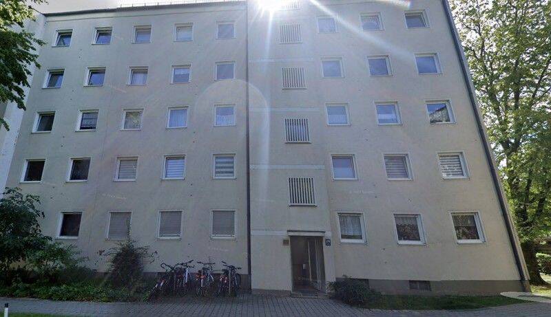 Familienglück – kernsanierte 3-Zimmer mit Einbauküche!, 81241 München (Aubing-Lochhausen-Langwied Pasing-Obermenzing)