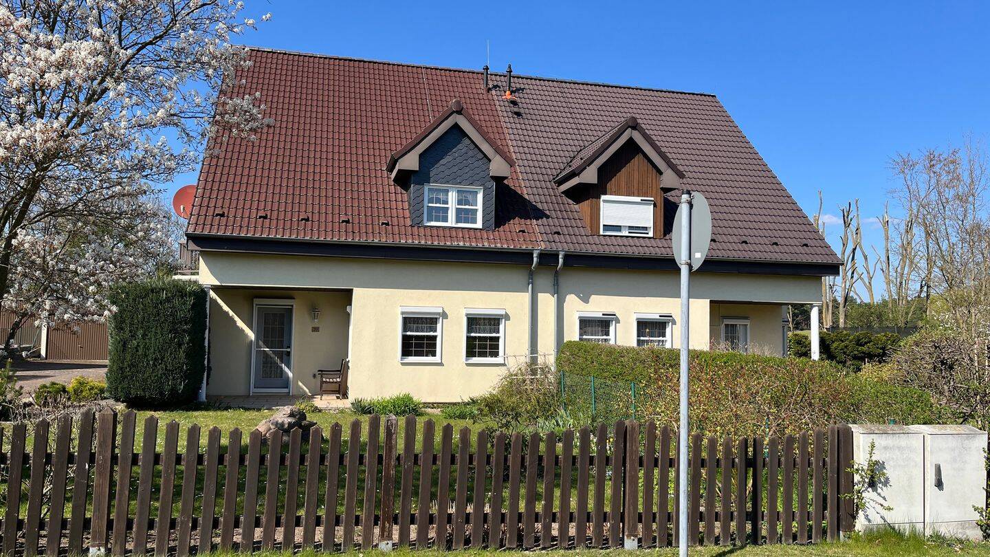 Gepflegte Doppelhaushälfte in Rießen, 15890 Siehdichum