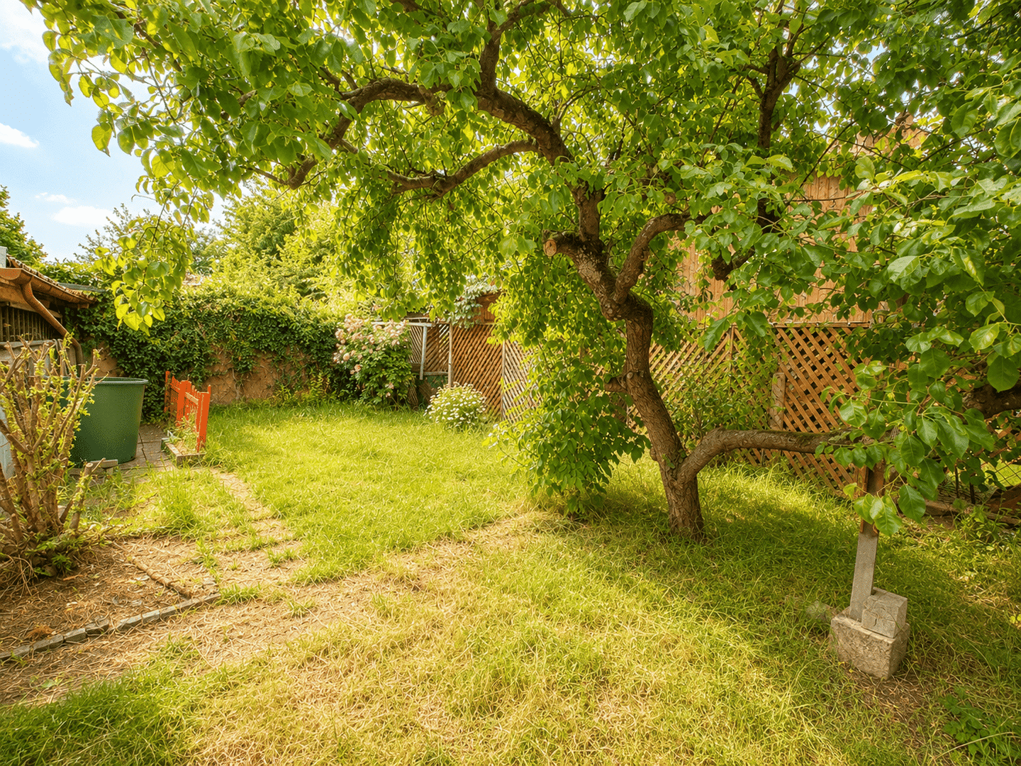 3 Wohnungen + Garten + 5 Stellplätze, 90431 Nürnberg