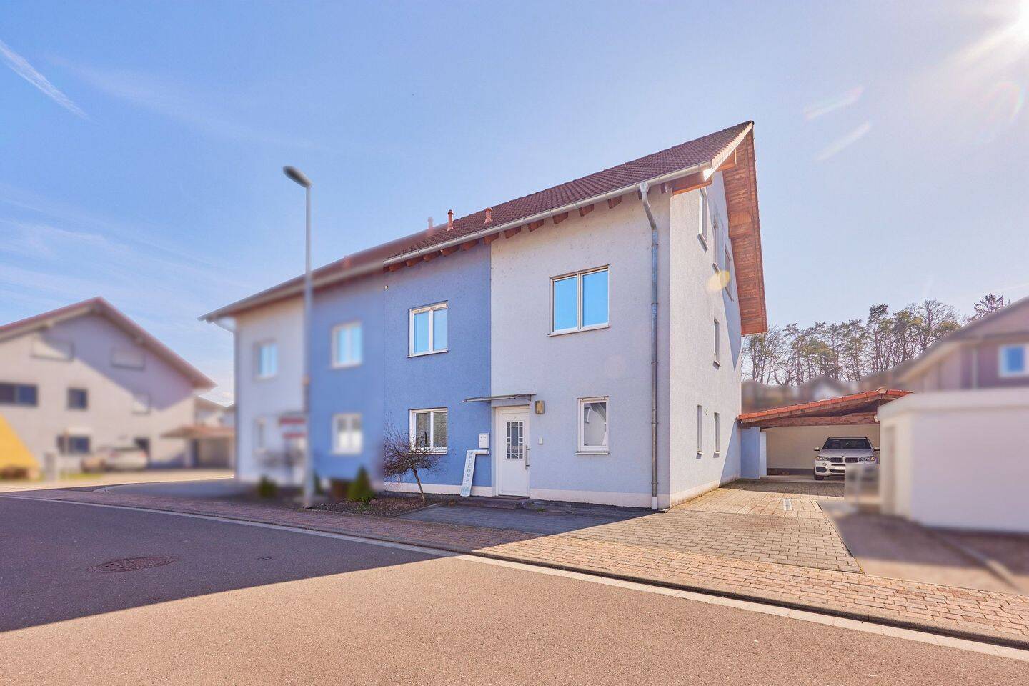 Neuwertige Doppelhaushälfte in hervorragender Wohnlage!, 67685 Weilerbach