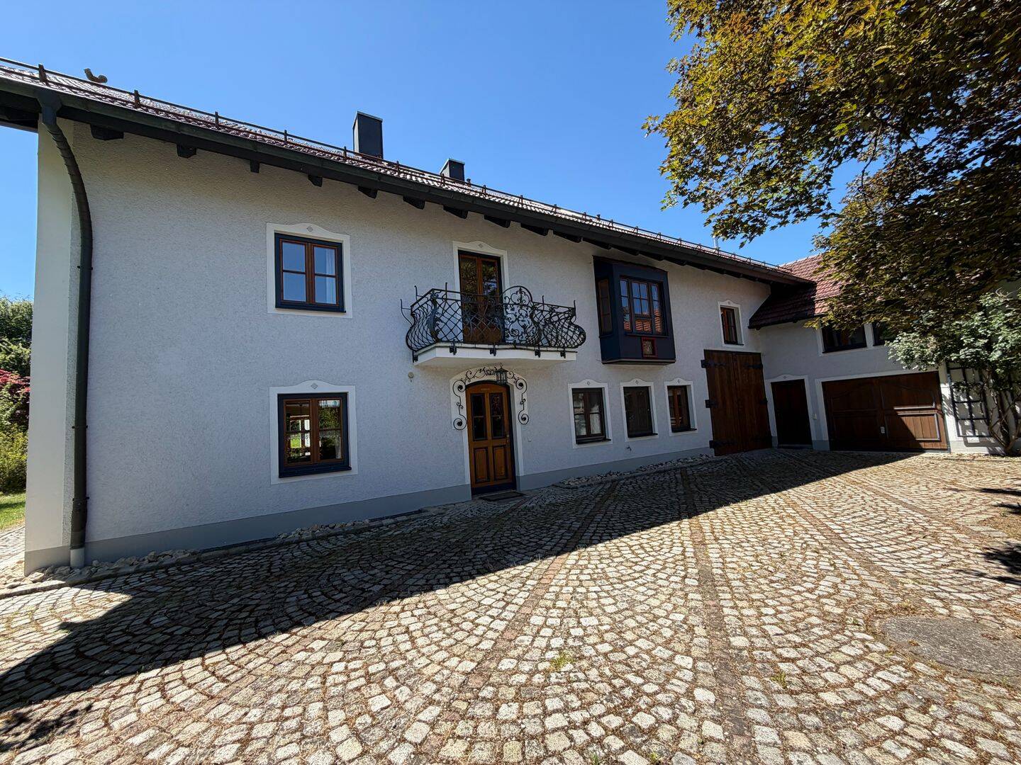 “MODERNES BAUERNHAUS – WOHNEN, ARBEITEN, LIFESTYLE – NÄHE FLUGHAFEN MÜNCHEN”, 85447 Fraunberg