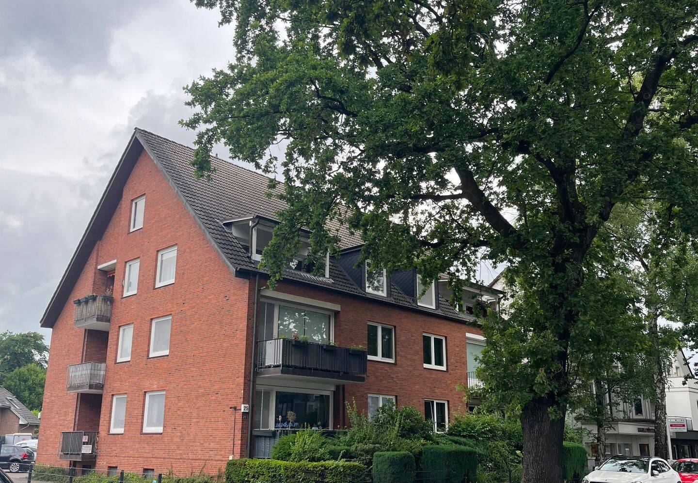 NUR EINZELBESICHTIGUNG Schöne 1 Zimmer Dachgeschosswohnung, 22457 Hamburg (Eimsbüttel Eidelstedt Niendorf Schnelsen)
