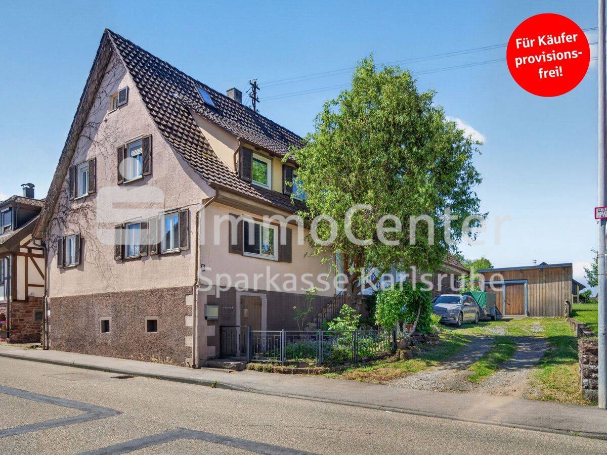 Ideale Gelegenheit! Vielfältiges 2-Familien-Wohnhaus in Straubenhardt, 75334 Straubenhardt