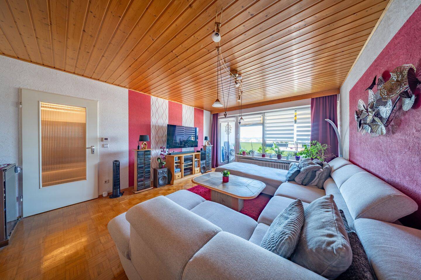 Vermietete 3-Zimmer-Wohnung im obersten Stockwerk mit Alpenblick, 82110 Germering