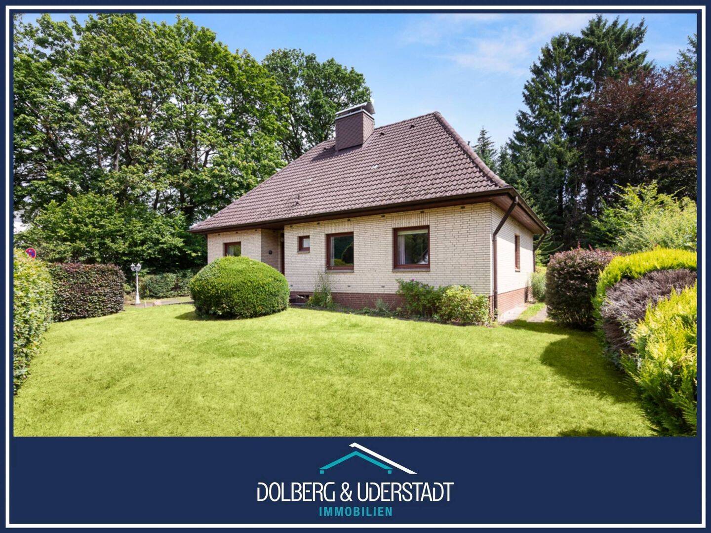 Gepflegter Bungalow mit Garten, Kamin und Ausbaupotenzial in ruhiger und zentraler Lage von Rahlstedt, 22143 Hamburg (Wandsbek Rahlstedt)