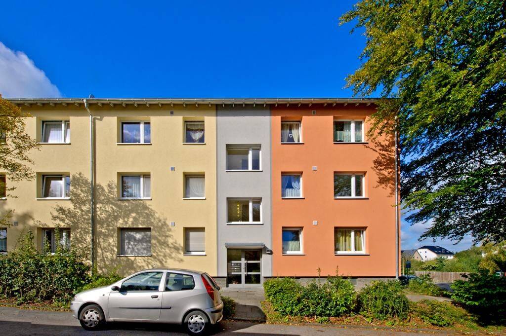 Attraktive 3-Zimmer-Etagenwohnung in Solingen, 42655 Solingen (Höhscheid Merscheid Solingen-Mitte Wald)
