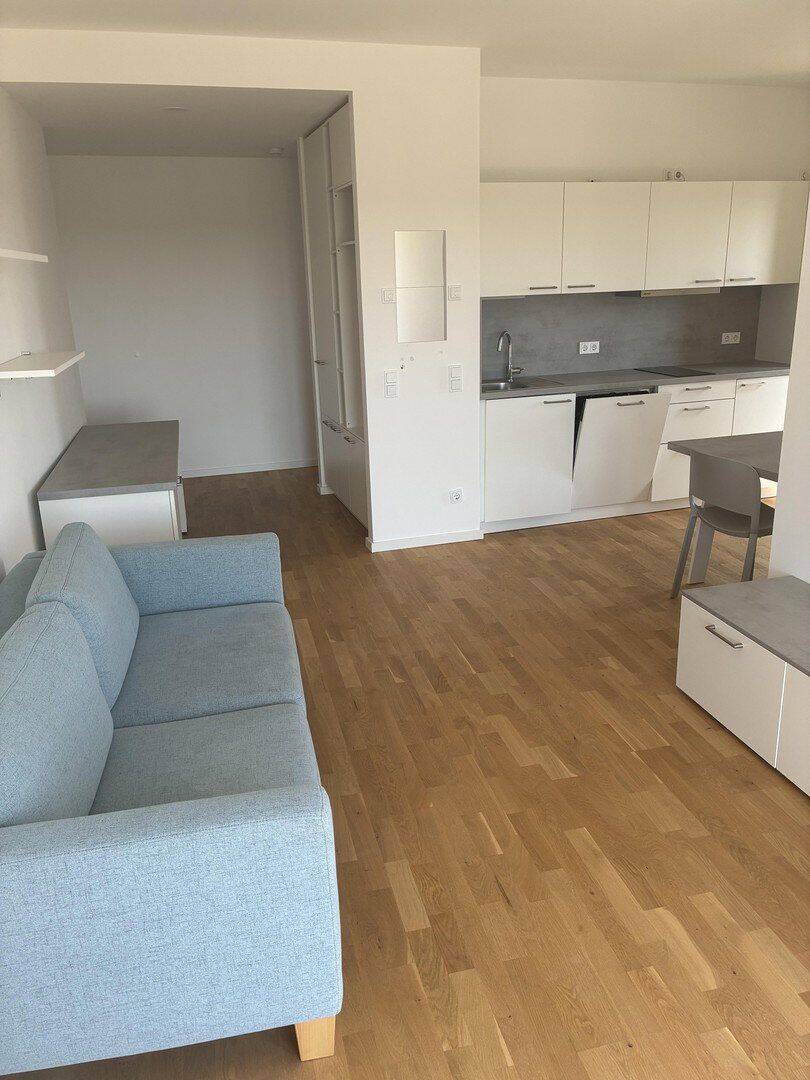 Komfort-1-Zimmer-Neubau-Apartment nahe S-Bahnhof Springpfuhl: Rückzugsort Balkon oder Dachterrasse, 12681 Berlin (Marzahn-Hellersdorf Marzahn)