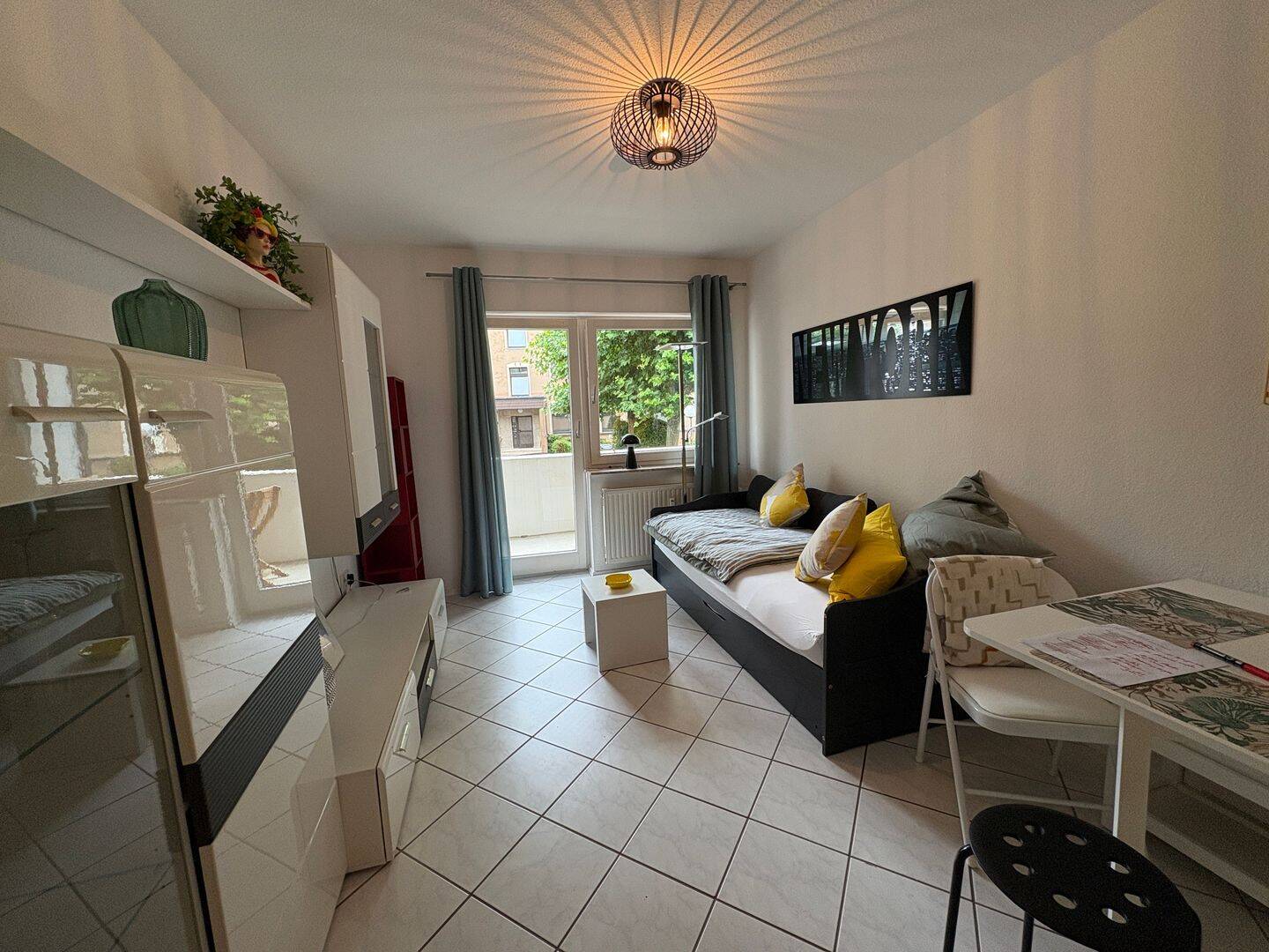 Saarbrücken – Großherzog-Friedrich-Straße 64a – 1 ZKB voll möbliert mit EBK und Balkon, 66121 Saarbrücken