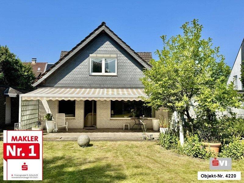 Freistehendes 1-2-Familienhaus mit viel Platz für Familie und Generationen in bevorzugter Wohnlage, 46236 Bottrop (Stadtmitte)