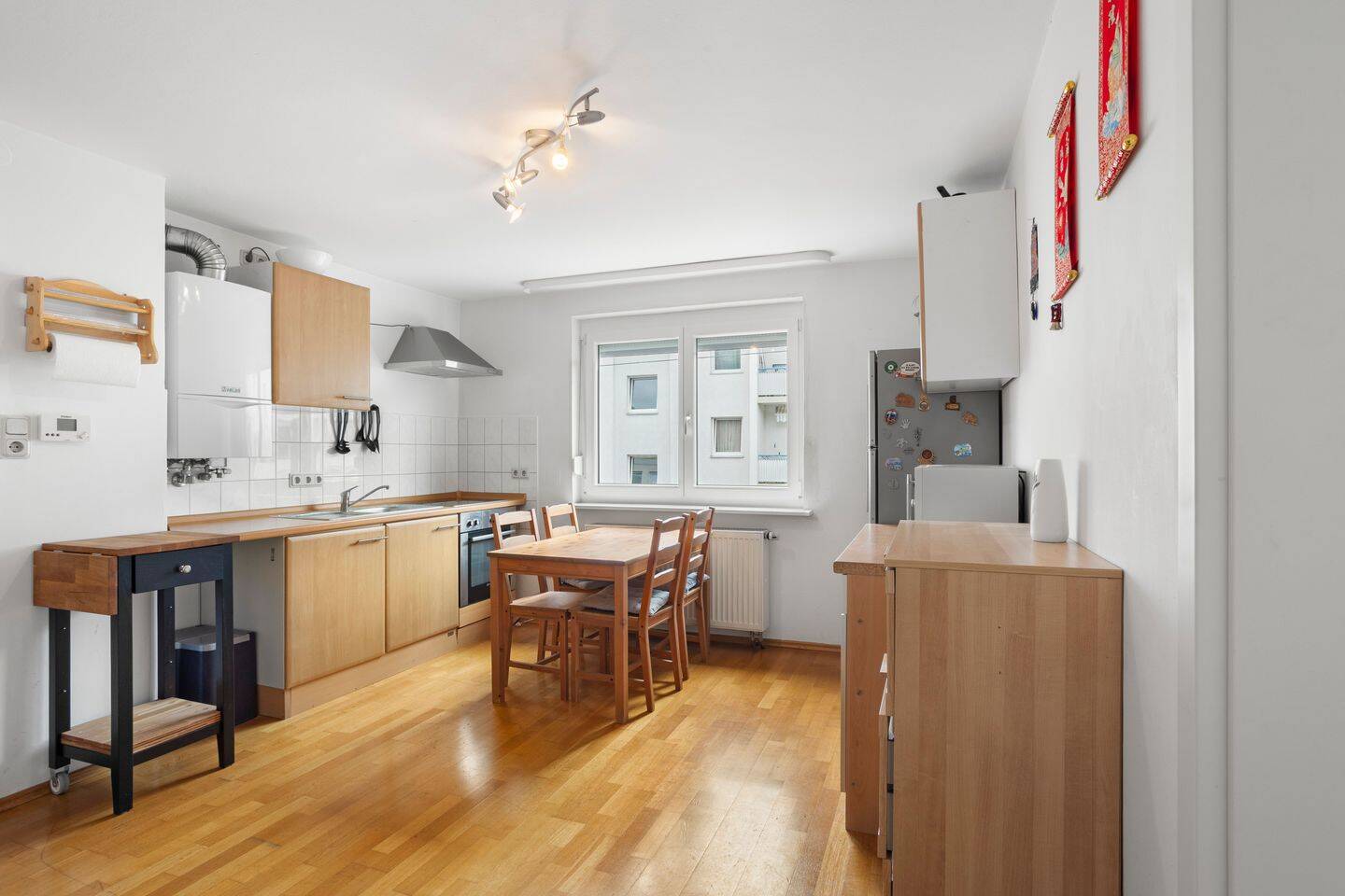 Gut geschnittene 2,5-Zimmer-Wohnung in A.-Kriegshaber!, 86156 Augsburg (Bärenkeller Kriegshaber Oberhausen Pfersee)
