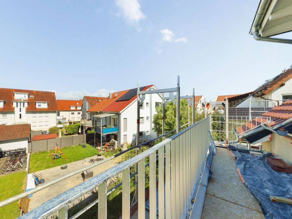 Neubauwohnung mit Einbauküche und Wohnraum im Speicher, 79346 Endingen am Kaiserstuhl