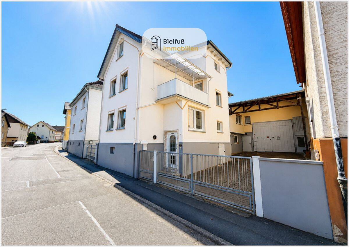 Charmantes Wohnhaus mit Scheune und vielseitigen Nutzungsmöglichkeiten, 35418 Buseck