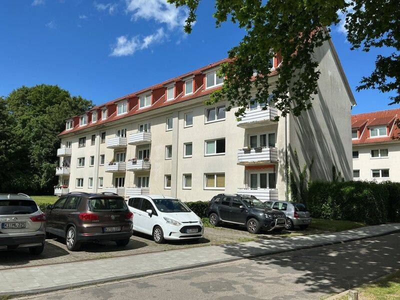 Sanierte DG-Wohnung mit Weitblick!, 24159 Kiel (Friedrichsort Holtenau Pries Schilksee Wik)
