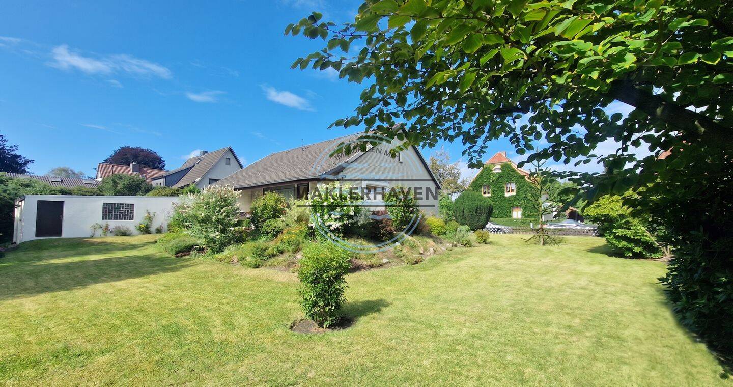 Freistehendes Einfamilienhaus mit viel Platz, traumhaftem Garten u. vielseitigen Ausbaumöglichkeiten, 27572 Bremerhaven (Fischereihafen Geestemünde Wulsdorf)