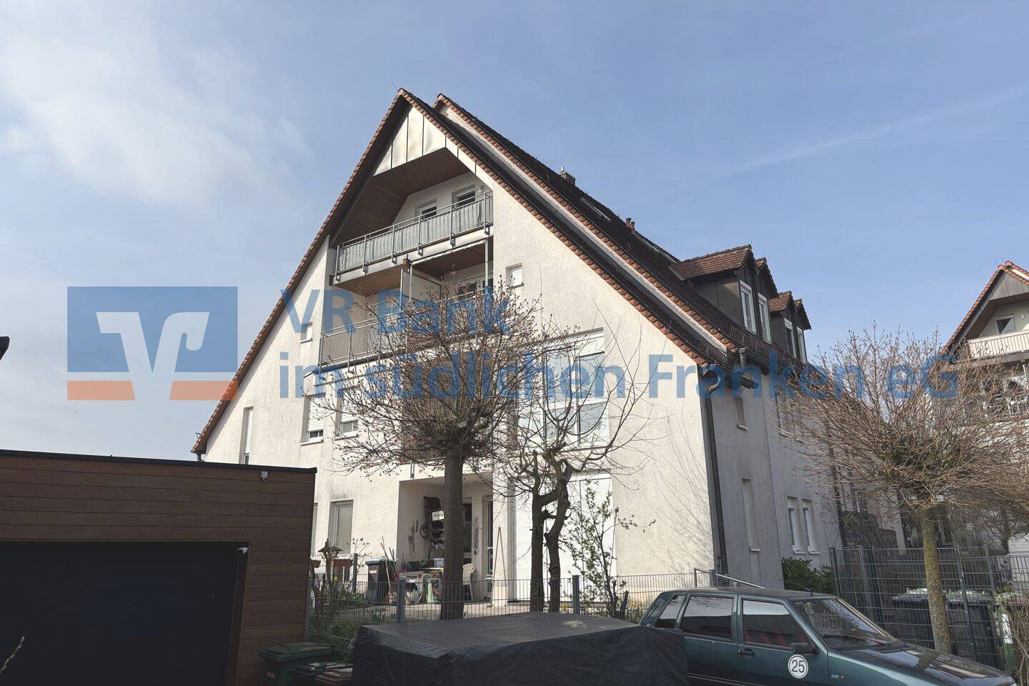 Charmante 2,5-Zimmer-Maisonettewohnung mit herrlichem Ausblick und zwei Sonnenbalkonen, 91710 Gunzenhausen