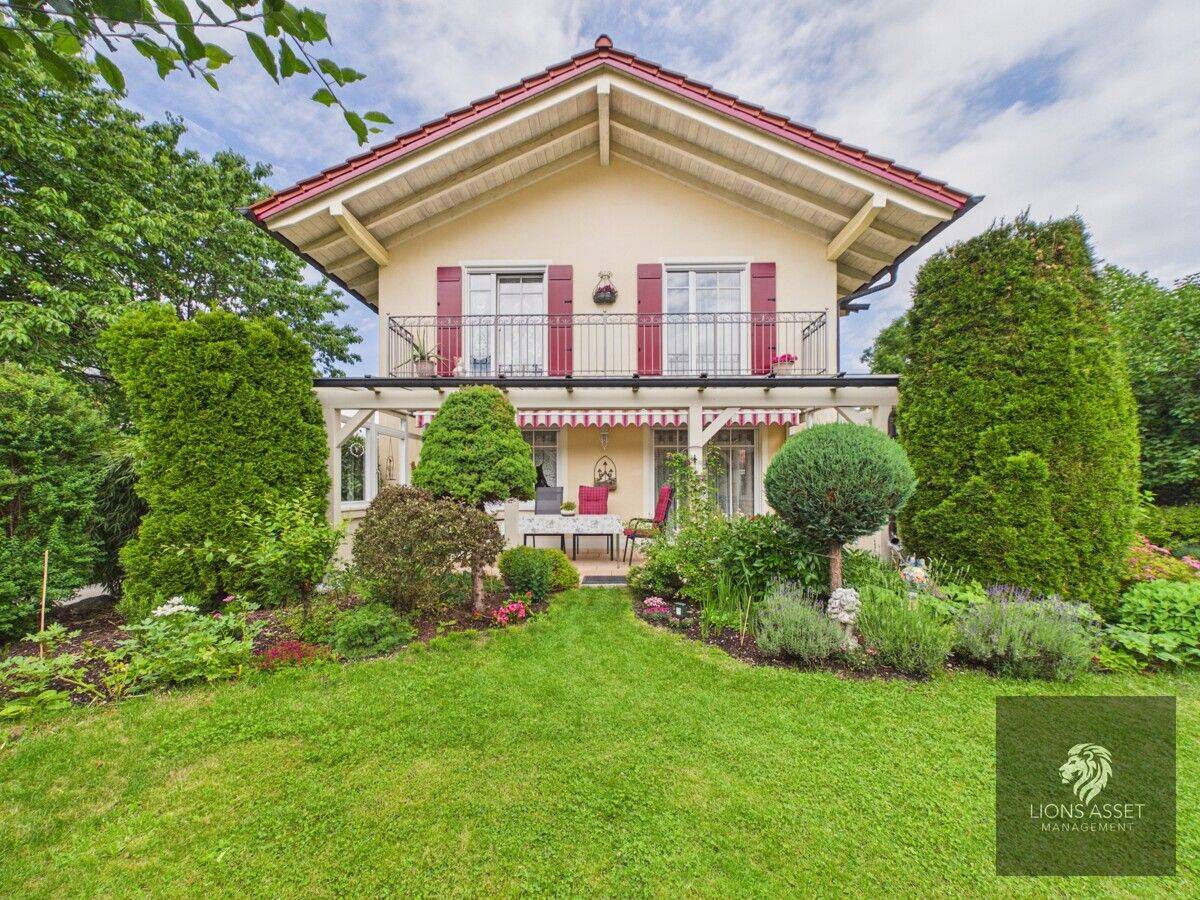Stilvolles Einfamilienhaus: Erstklassige Bestlage im malerischen Aschau!, 83229 Aschau i. Chiemgau (Aschau)