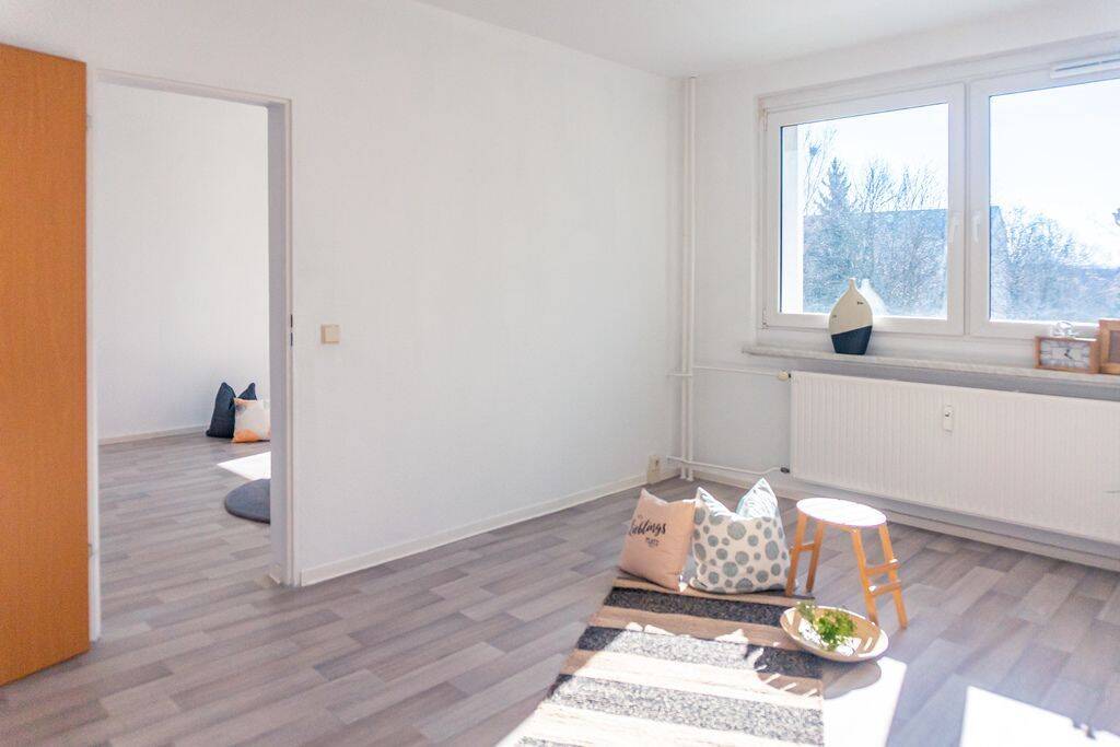 Helle 2-Raum-Wohnung mit Tageslichtbad, 9116 Chemnitz