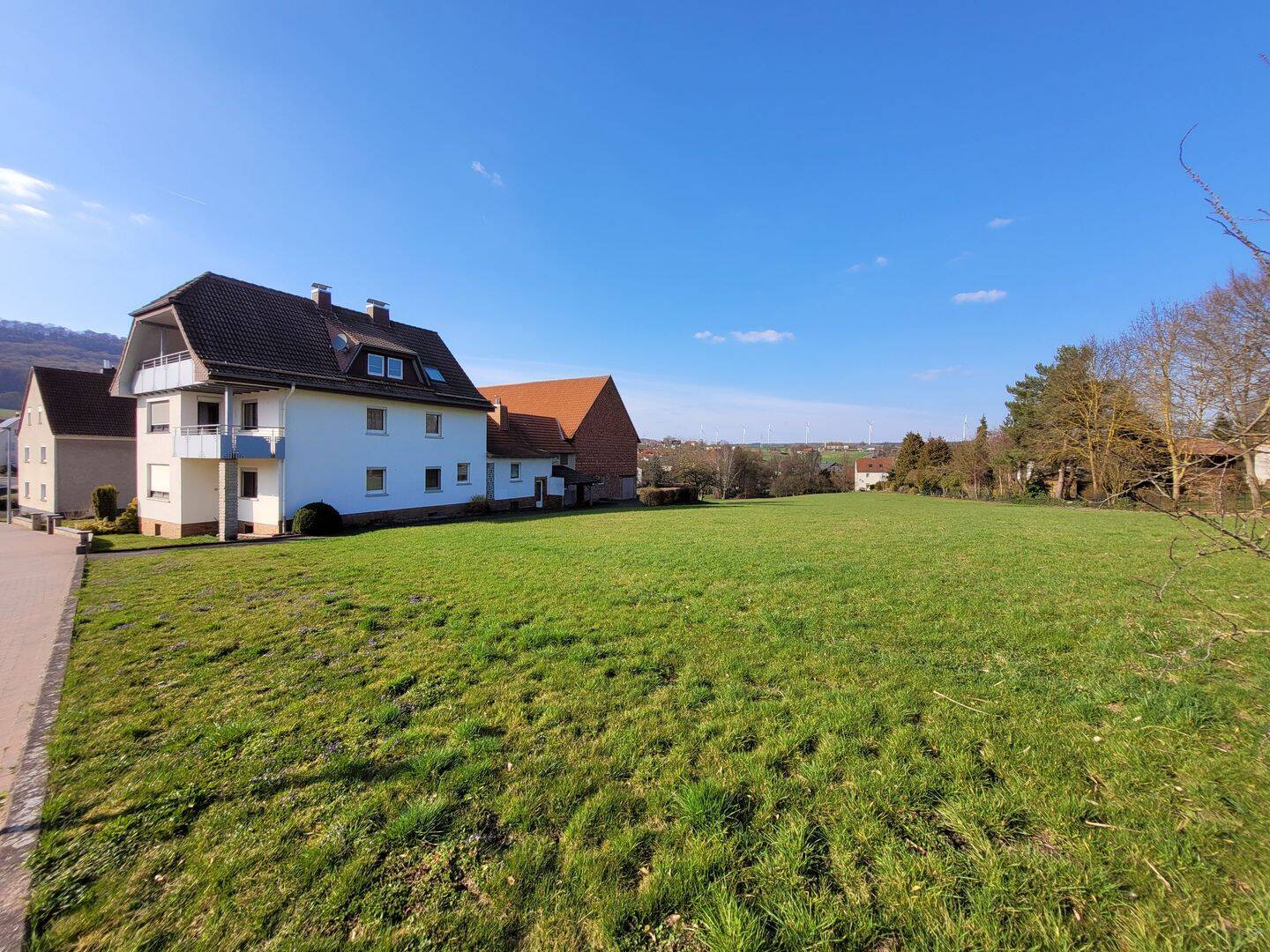 FÜR GROSSFAMILIE!!! Attraktives Ein- Zweifamilienwohnhaus mit Zwischenbau, Scheune und 8206 m² Grundstück, 36284 Hohenroda