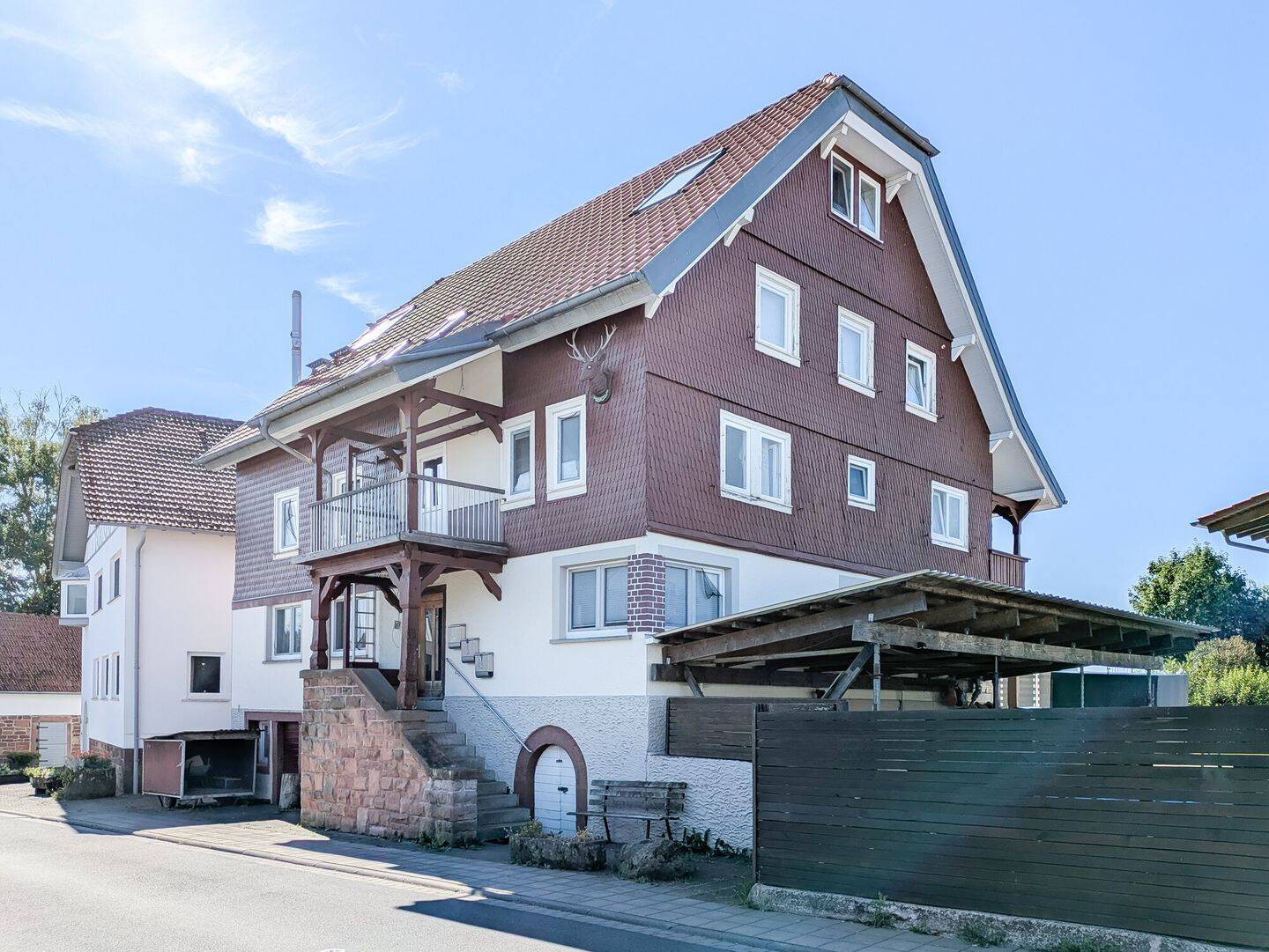Multifunktionstalent – 3-Familienhaus mit Nebengebäude und weiterer Wohnung – in toller Naturlage!, 64711 Erbach