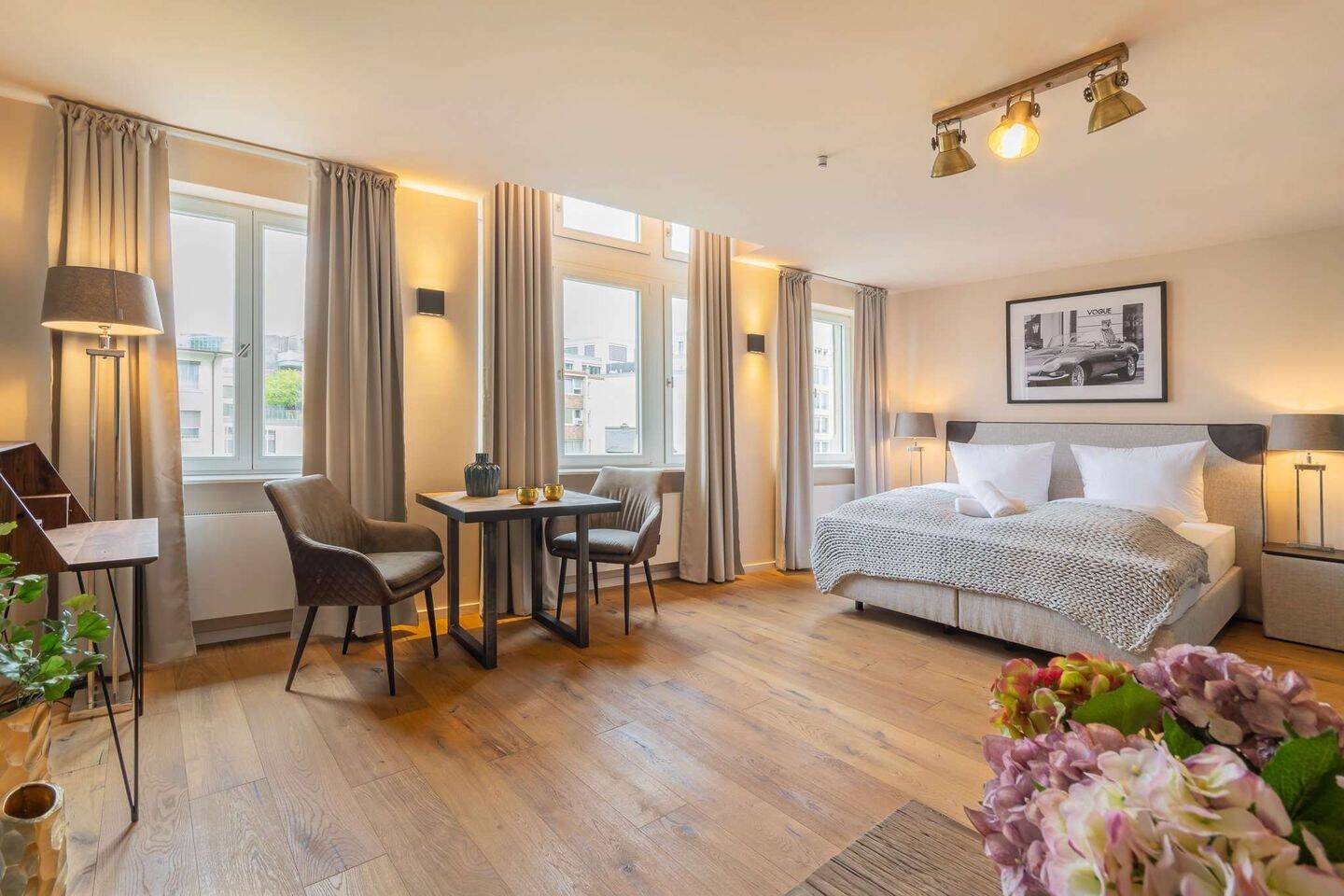 Möblierte Wohnung auf Zeit zu vermieten:, 60313 Frankfurt am Main (Altstadt Innenstadt)