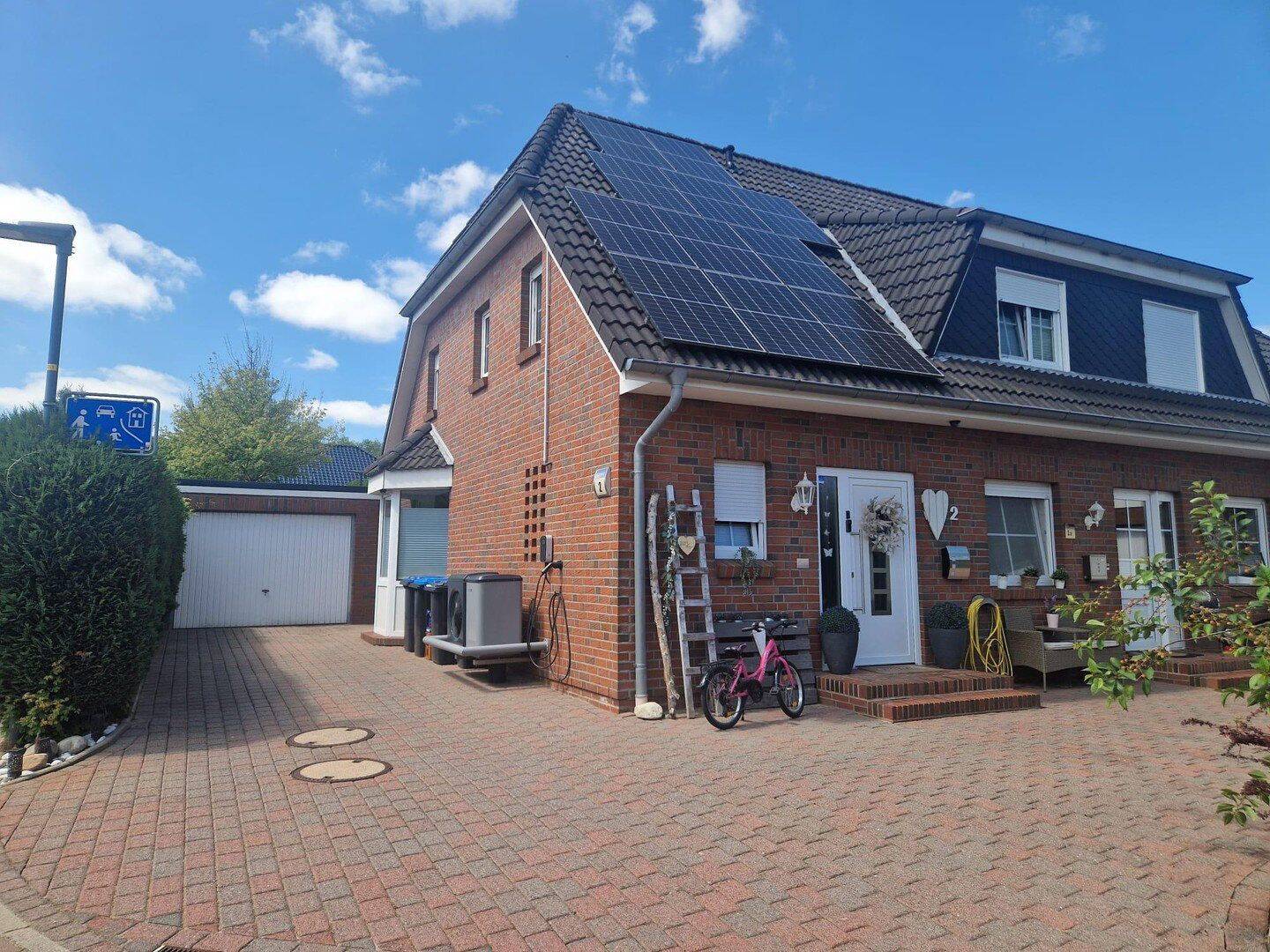 Neuwertige Moderne Energetische DHH Nähe Klinikum, 25524 Itzehoe