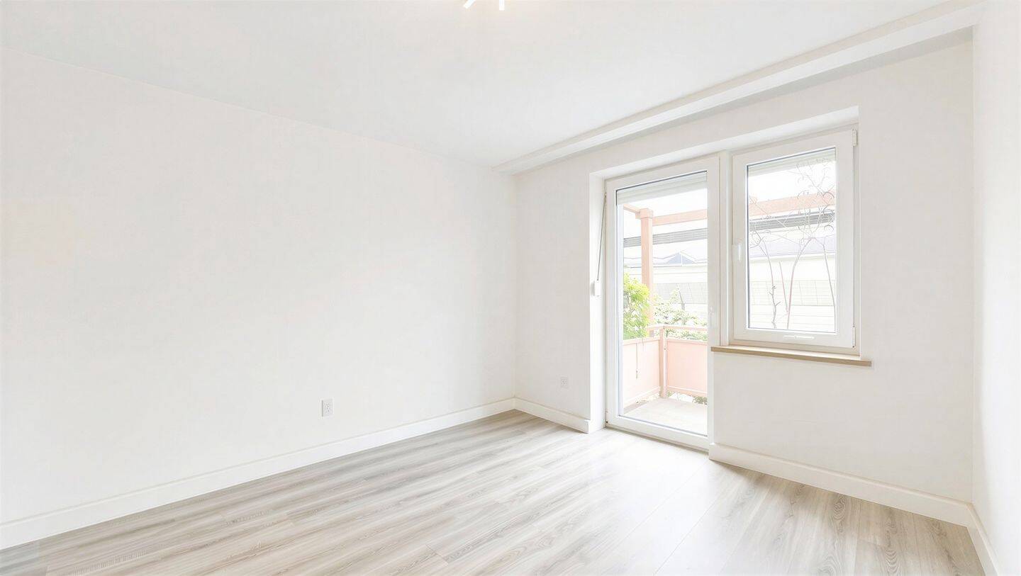 HEGERICH: Attraktive 2,5-Zimmer-Wohnung mit Südwestbalkon in München-Allach-Untermenzing!, 80997 München (Allach-Untermenzing Moosach Pasing-Obermenzing)