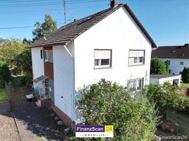 +++ Mehrgenerationenhaus – 1240 m² Grundstück – mit viel Potential +++, 66954 Pirmasens