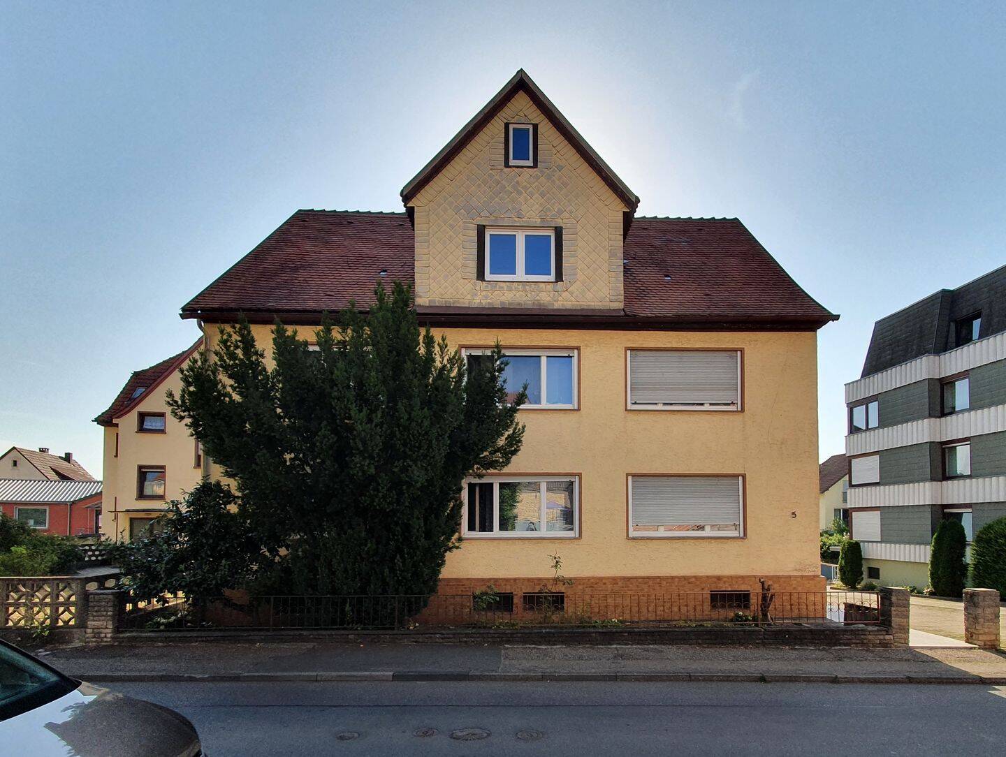 Zentral gelegene 3,5-Zimmerwohnung mit Garage, 97980 Bad Mergentheim