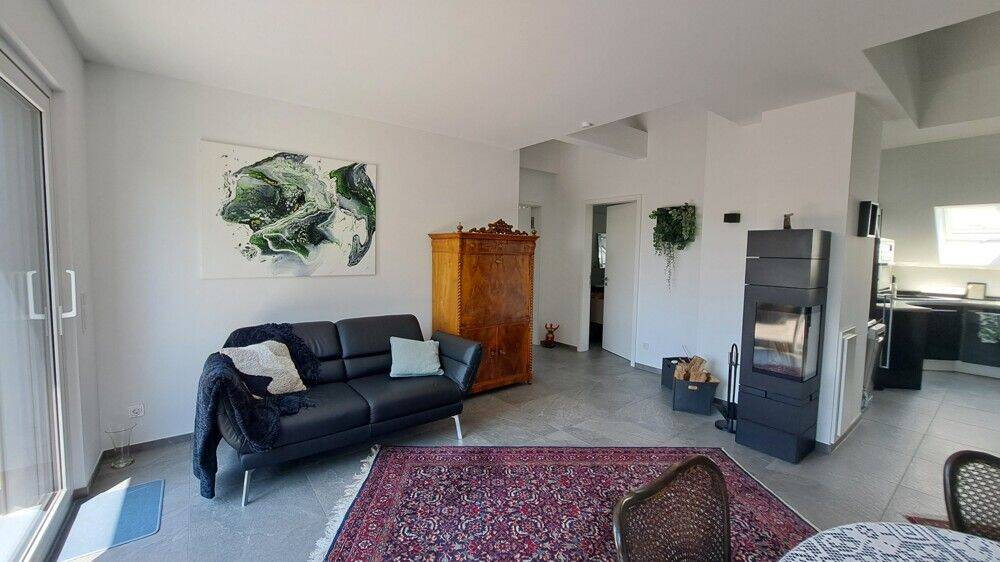 Exklusive Dachgeschosswohnung mit Balkon, Kaminofen und Wohlfühlambiente, 63739 Aschaffenburg (Innenstadt Österreicher Kolonie)
