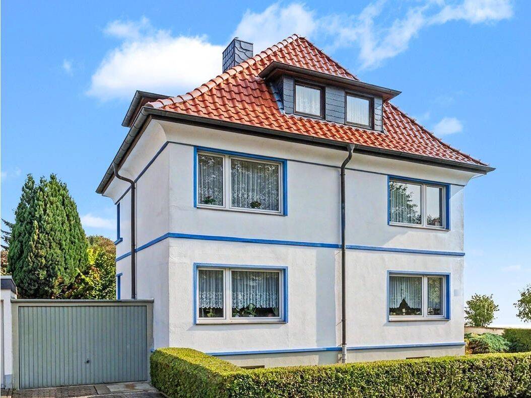 Mehrgenerationenhaus mit Ausbaureserve in begehrter Lage von Osnabrück-Hellern, 49080 Osnabrück (Kalkhügel Wüste)