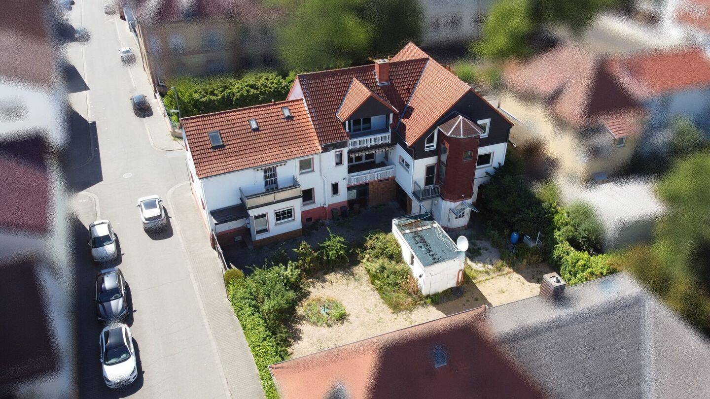 Renovierungsbedürftiges 4-Familienhaus mit großem Potenzial in Hofheim bei Worms, 68623 Lampertheim