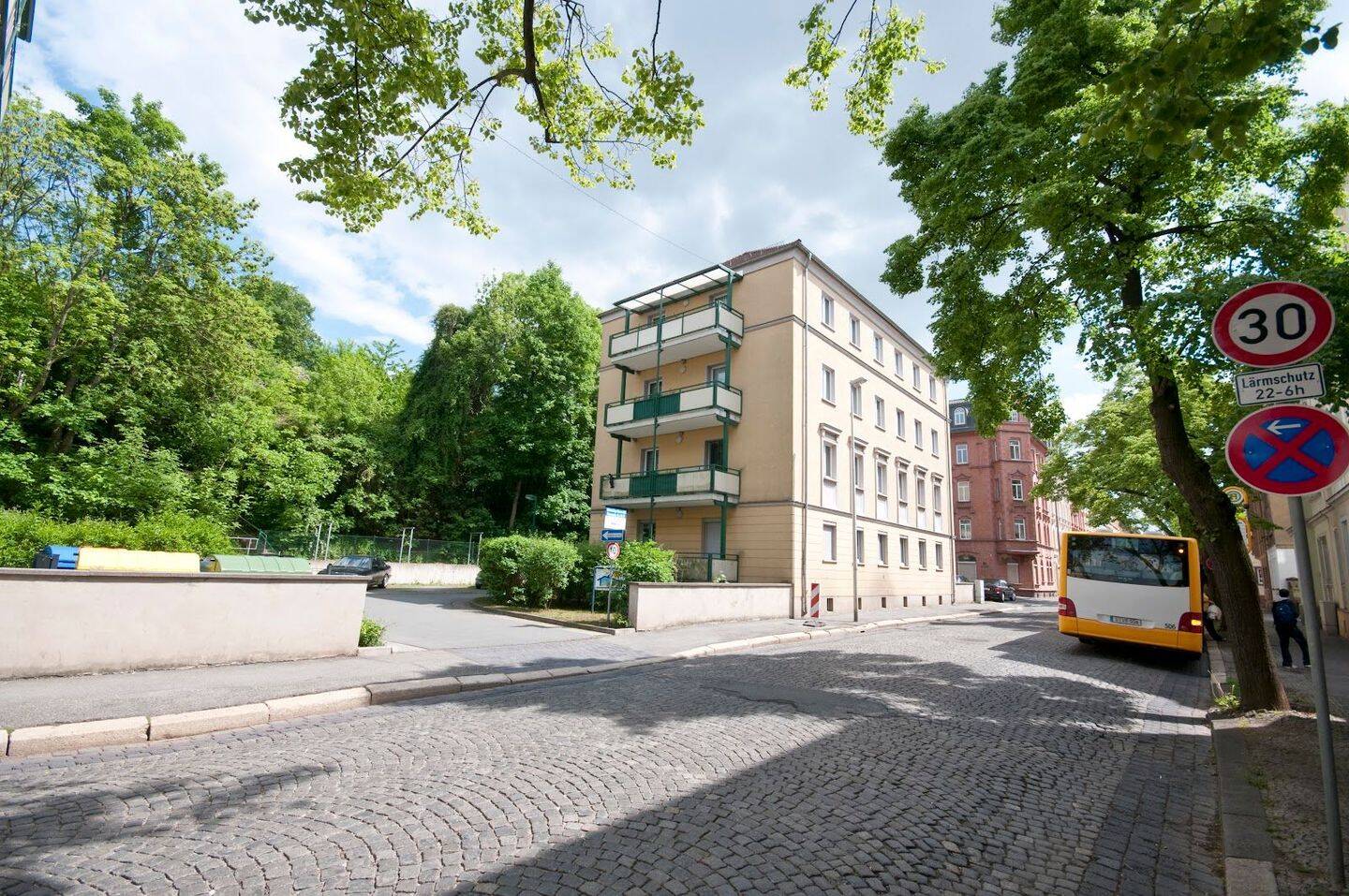 Individuelle 2-Zimmer-Wohnung sucht Nachmieter, 7545 Gera (Bieblach Innenstadt Ostviertel Pforten Untermhaus)