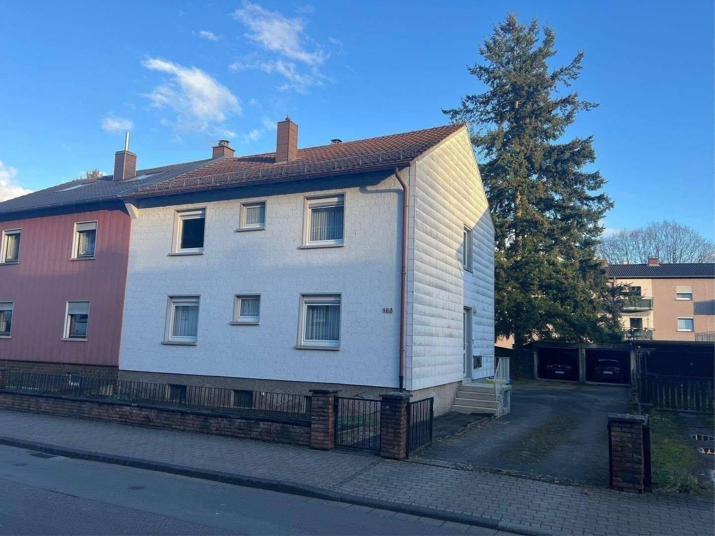 Gepflegtes Ein bis Zweifamilienhaus in Zweibrücken-Ixheim, 66482 Zweibrücken