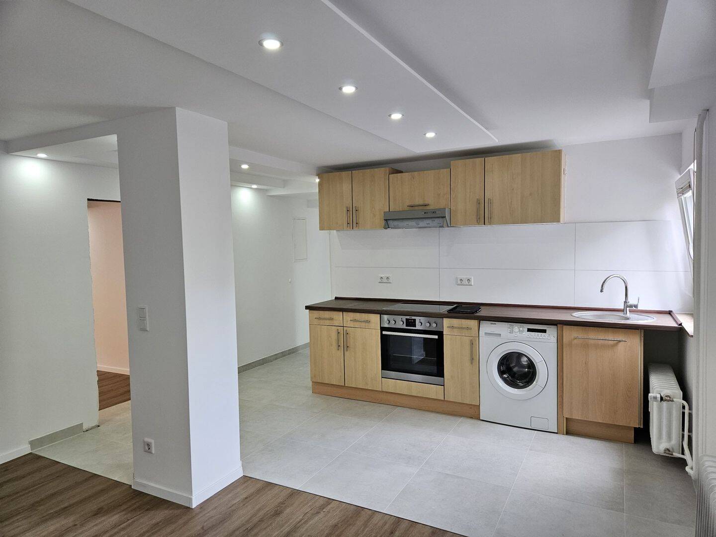Ilvesheim, Dürkheimerstraße – Charmante 2-Zimmer-Souterrain-Wohnung mit Wohlfühlfaktor, 68549 Ilvesheim