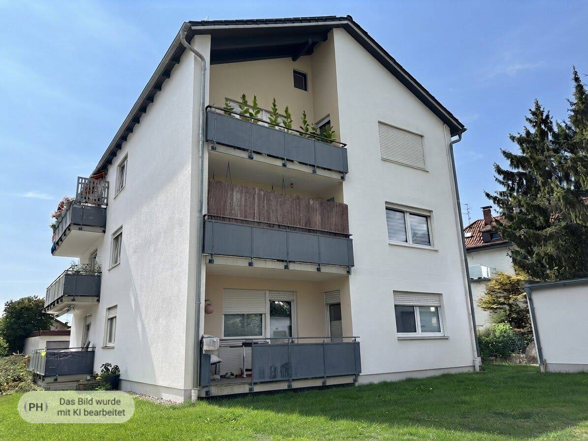 Vermietet: Attraktives 3-Parteien-Haus in Toplage in Mühldorf a. Inn, 84453 Mühldorf a. Inn