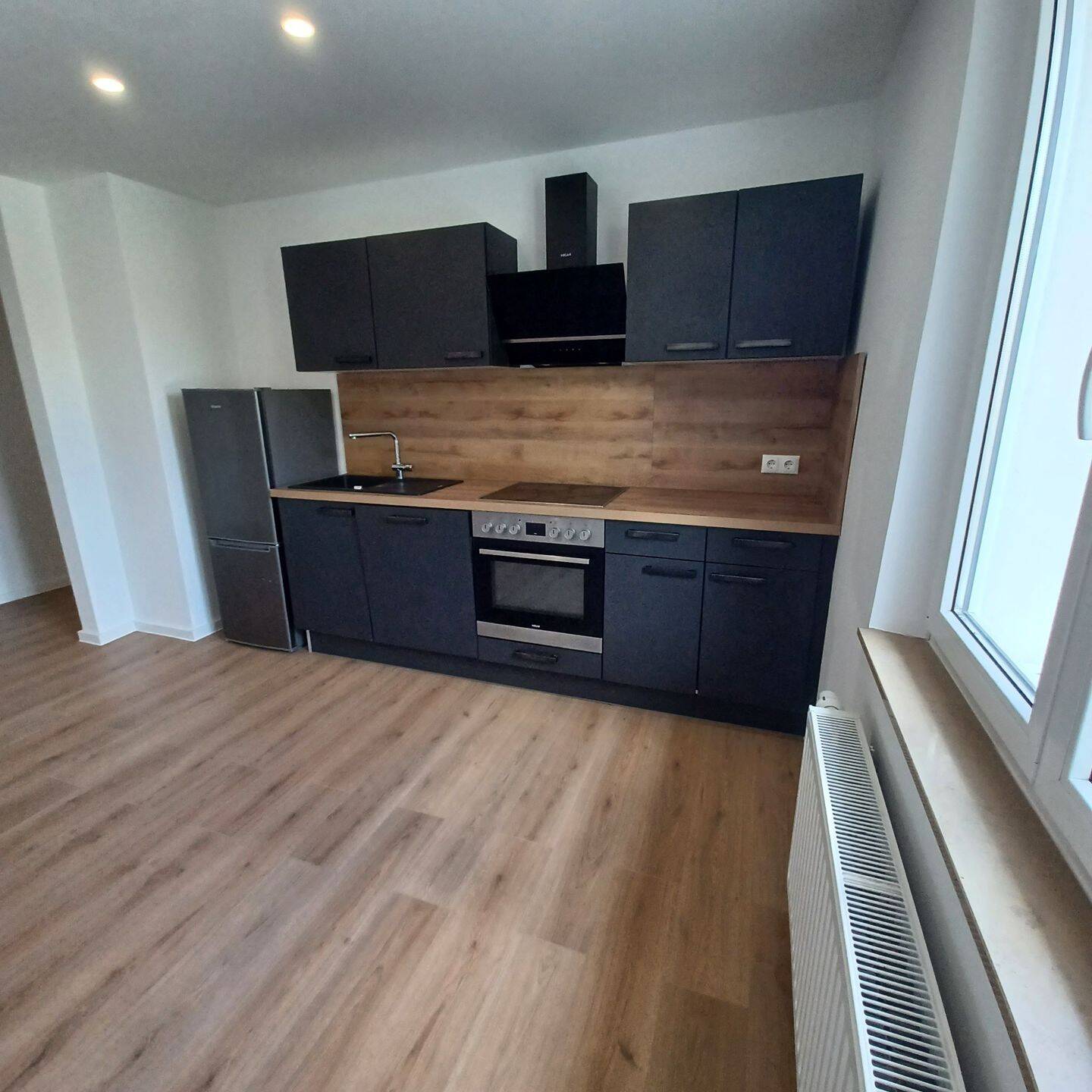 große, renovierte 2-Zimmer-Wohnung in zentraler Lage, 90429 Nürnberg