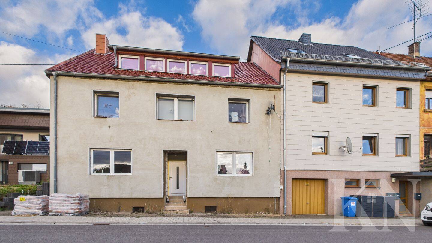 9,31 % IST-Rendite, Solides 4-Familienhaus in Oberthal! FESTPREIS!, 66649 Oberthal