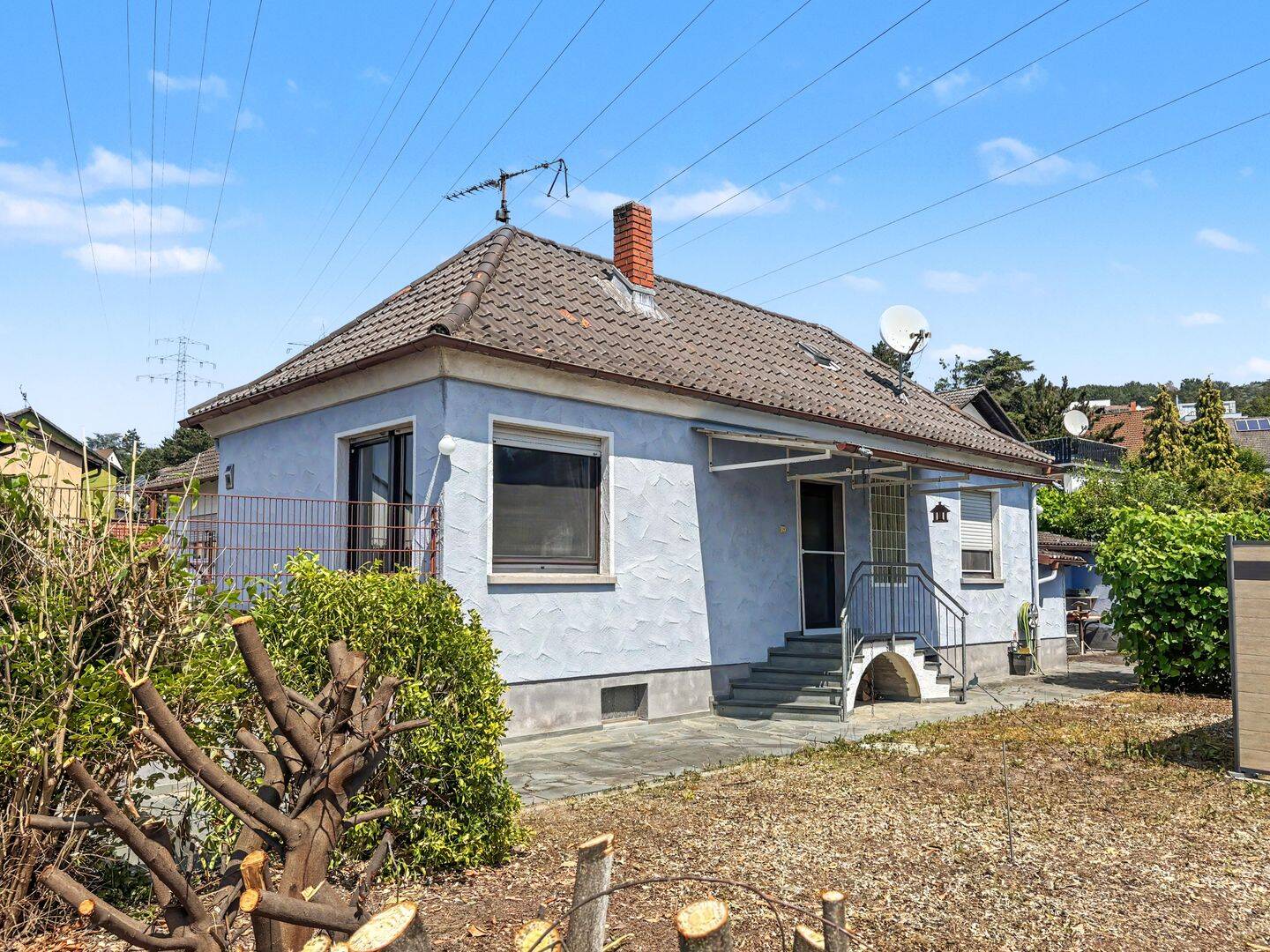 Ein Zuhause zum Wohlfühlen – Einfamilienhaus mit Dachterrasse für Paare & Familien in Kleinostheim, 63801 Kleinostheim