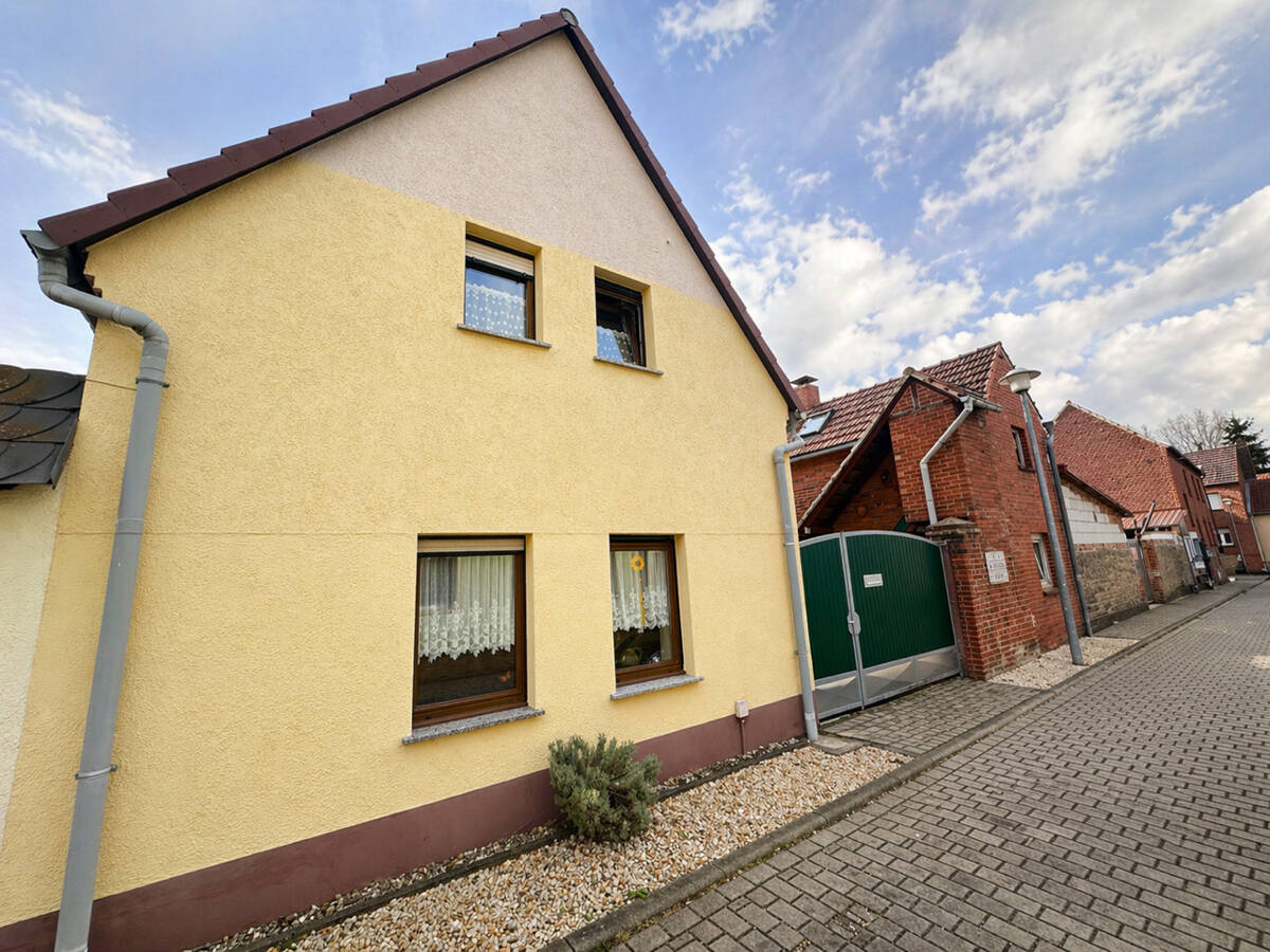 PROVISIONSFREI! Immobilie mit PV Anlage, Werkstatt, Scheune & Einliegerwohnung, 6556 Artern (Voigtstedt)