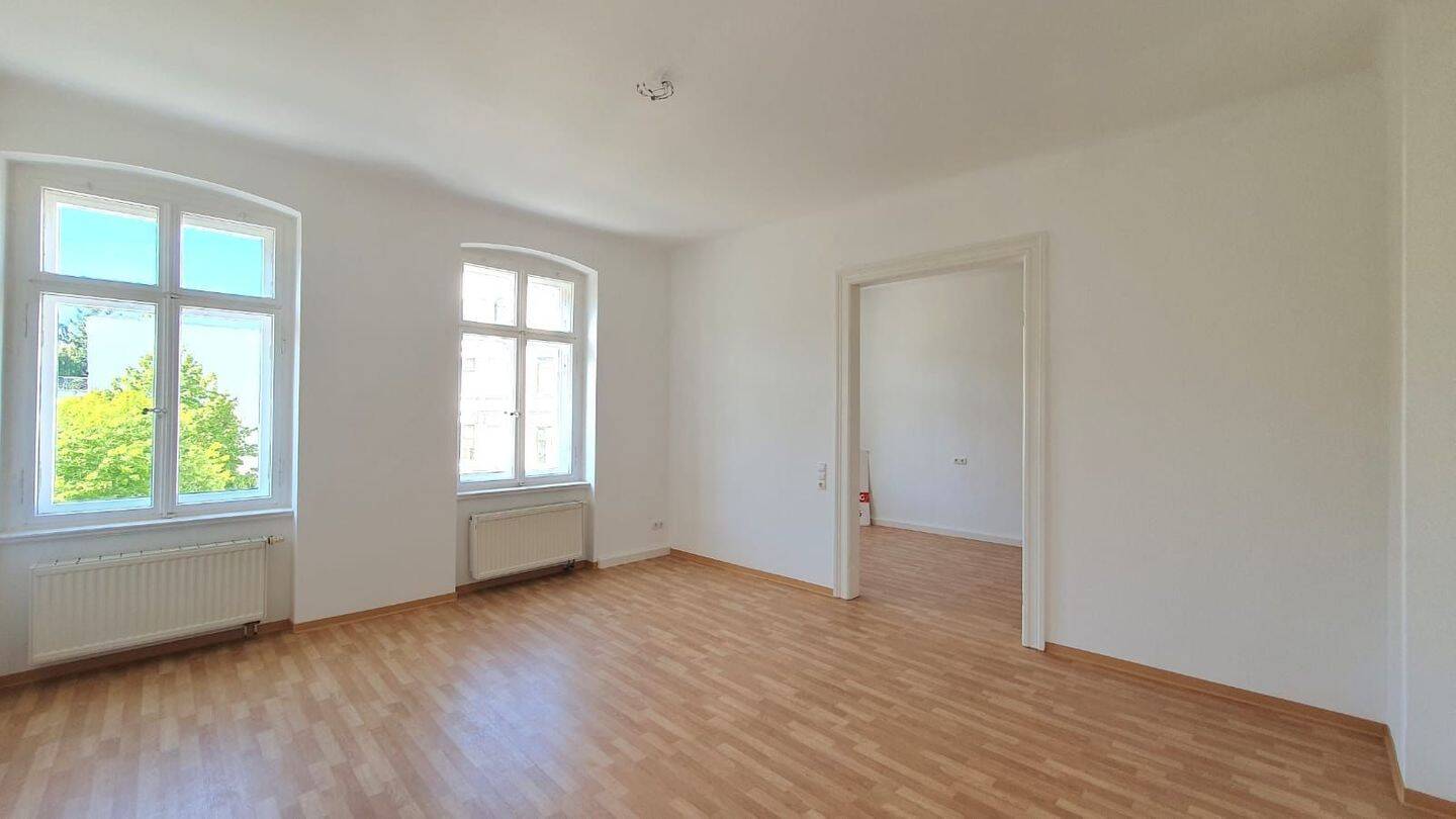 zentrale 2-Raumwohnung mit Einbauküche (möglich) im Herzen von Görlitz !, 2826 Görlitz