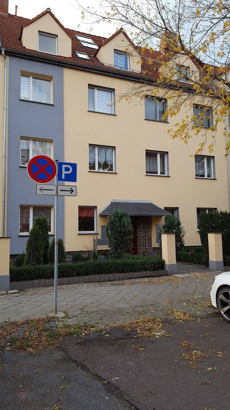 helle freundliche 2 Raum DG Wohnung in Erfurt zu vermieten, ab sofort, 99086 Erfurt