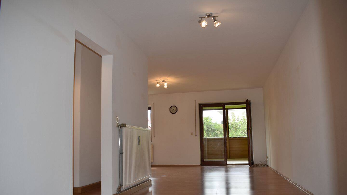 Zentral gelegene 62-Quadratmeter-Wohnung (provisionsfrei)mit Tiefgaragenplatz, 85055 Ingolstadt