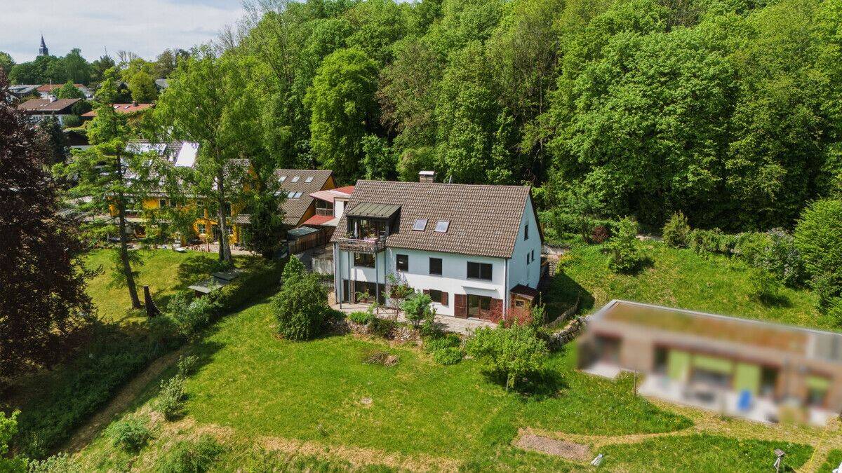 Mehrfamilienhaus in traumhafter Lage, 82335 Berg