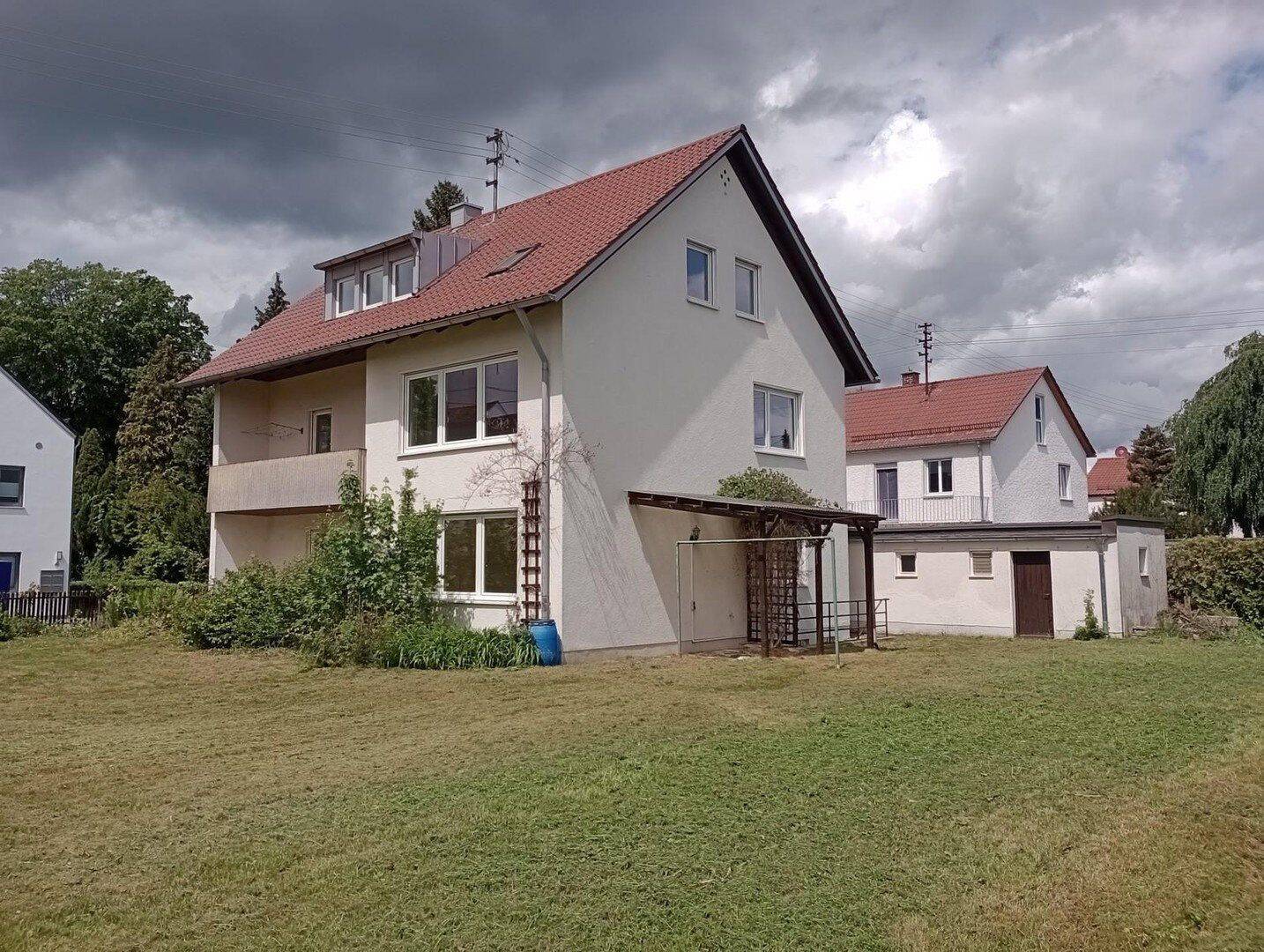 Mehrfamilienhaus im Zentrum von Neusäß, 86356 Neusäß