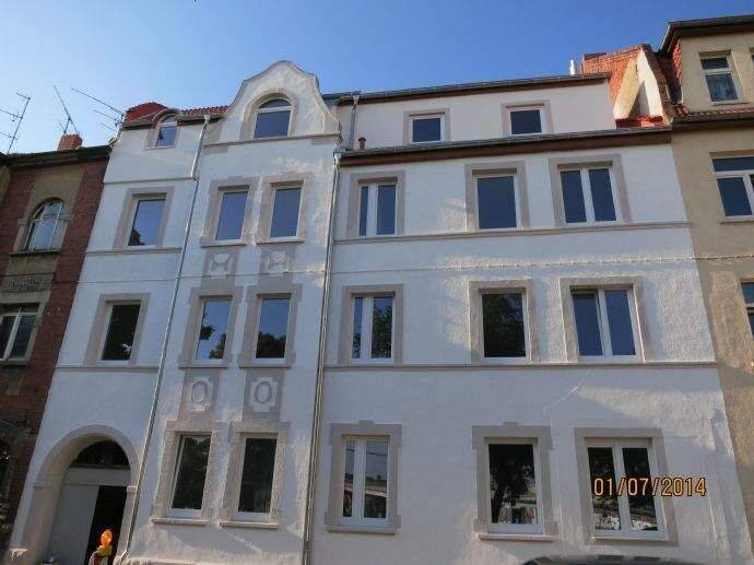 gemütliche 1 Zimmerwohnung mit Einbauküche, Badewanne und gute Verkehrsanbindung, 99086 Erfurt