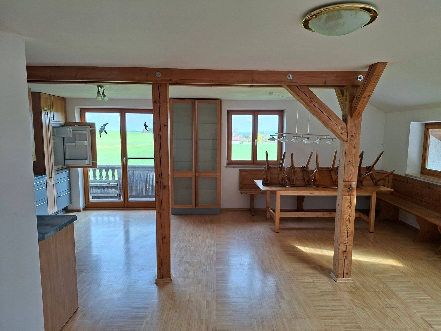 Dachgeschosswohnung auf einem Bauernhof, 83104 Tuntenhausen